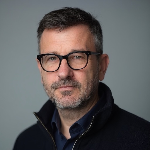 Dr. Grant Hewson — Best Online Casinos NZ reviewer